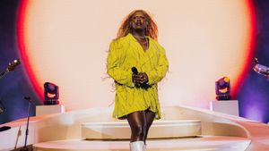 Liniker: “It’s Impossible To Do Art, To Perform, To Sing, Without Presence.”